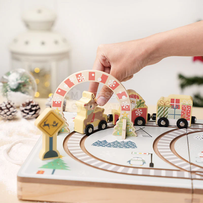 Montessori Christmas Railway - Image 6