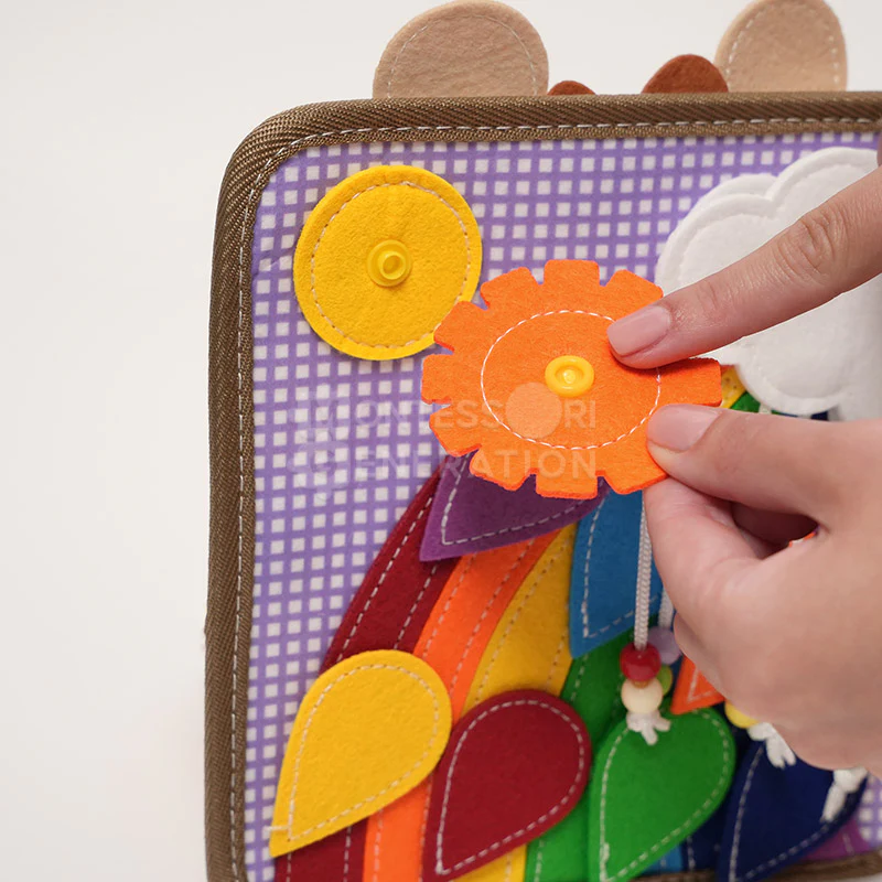 Montessori Genius Giraffe Book - Image 3
