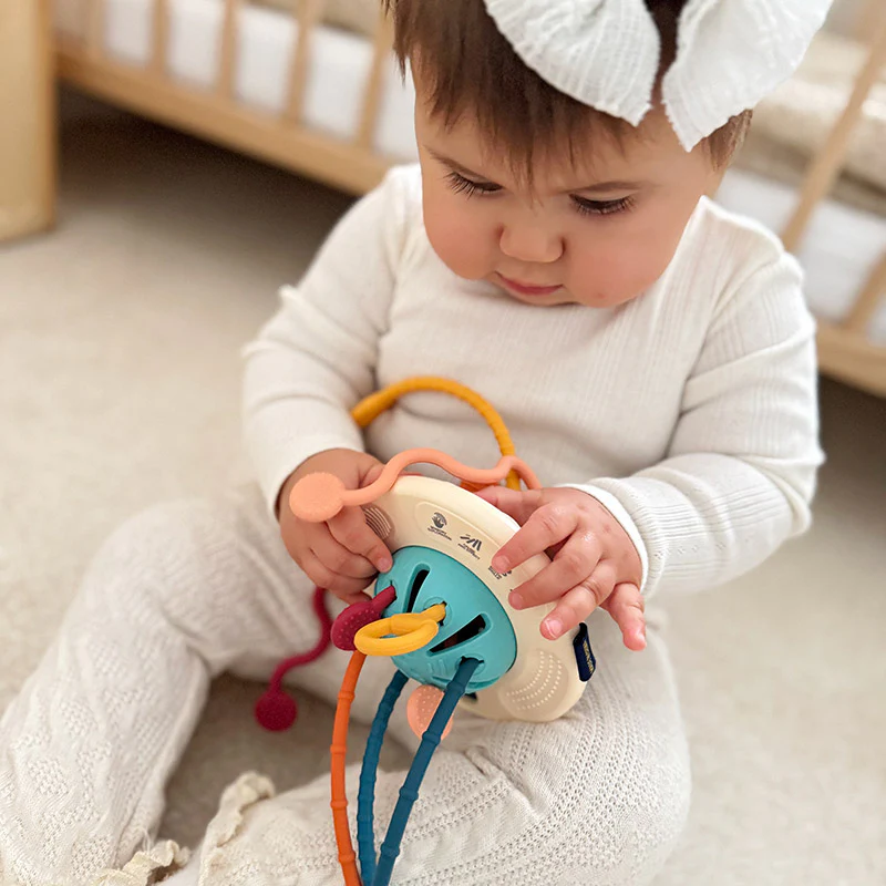 Montessori Silicone Pulling Toy - Image 3